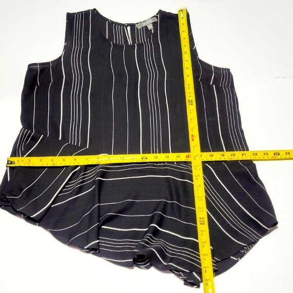 Marled Sleeveless Black with White Stripes Asymmetric Peplum Blouse (L) - Picture 9 of 9